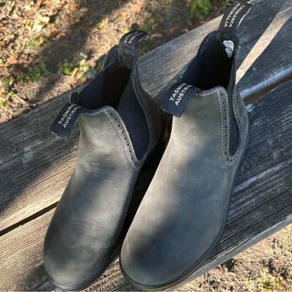 Bought these brand new and they are too small for me sadly! So only worn ONCE!! - Picture 2 of 4